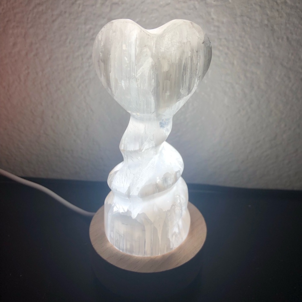 Selenite Heart Tower Crystal Lamp - 4.9” Total